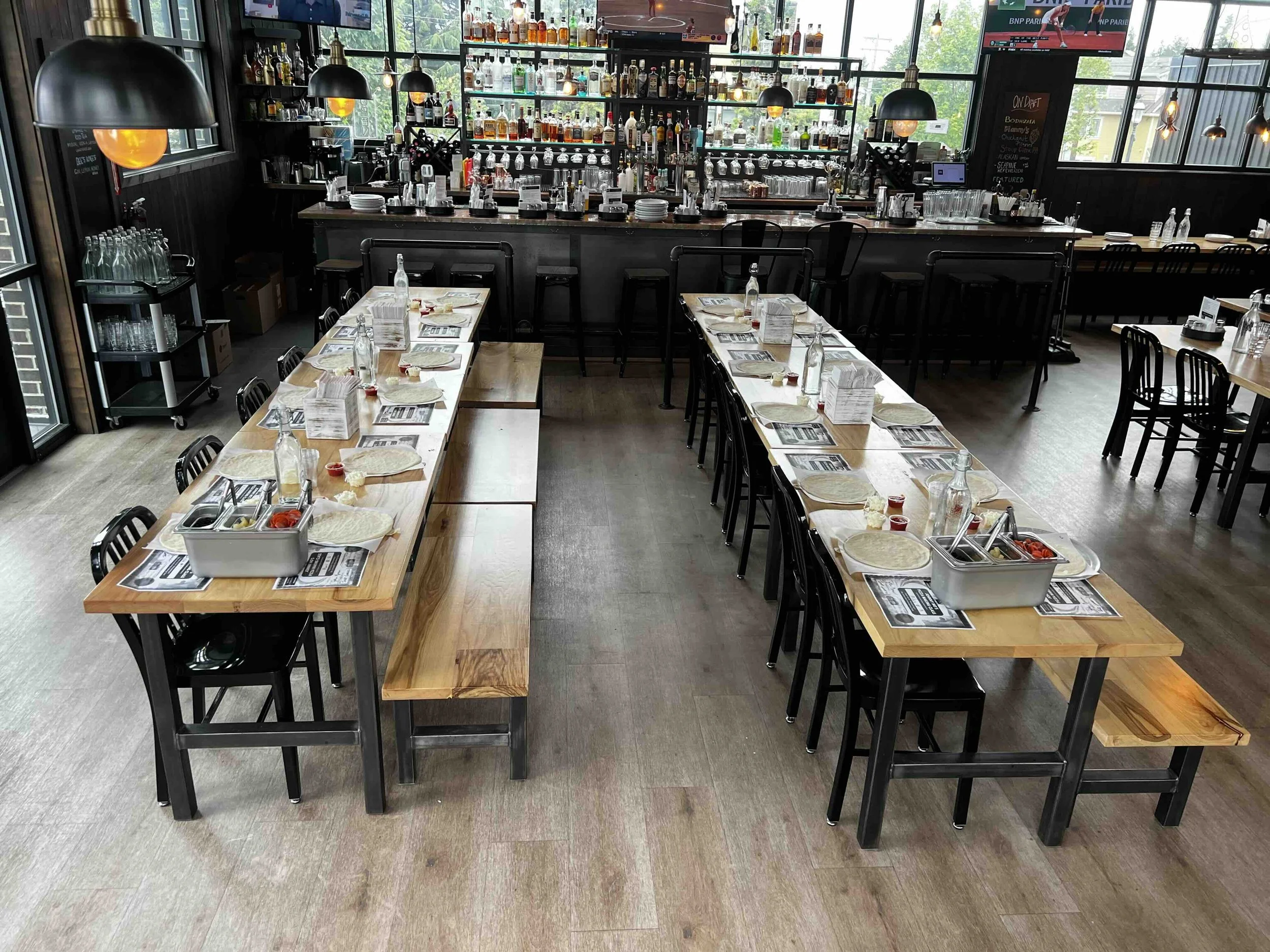 Large Events | Plan Your Next Event Today — Johnny Mo's Pizzeria